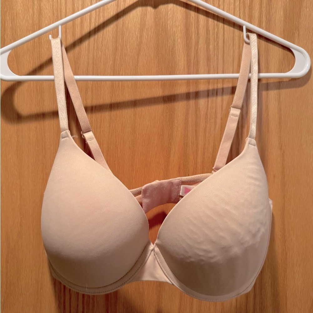Victoria Secret pink push up bra